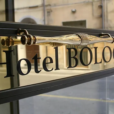 Отель Bologna