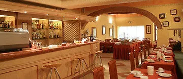 Bologna 4*