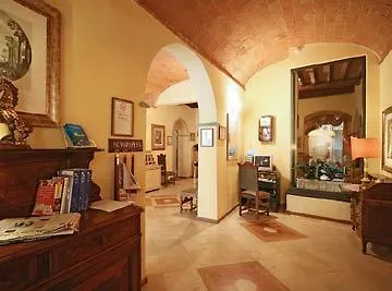 Отель Bologna Пиза