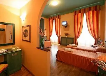 Отель Bologna