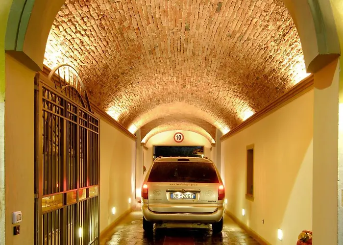 Bologna Hotel