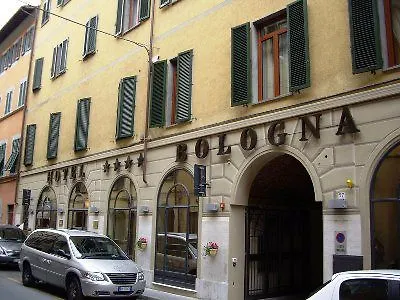 Bologna 4*